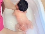 Tắm bé chuẩn y khoa